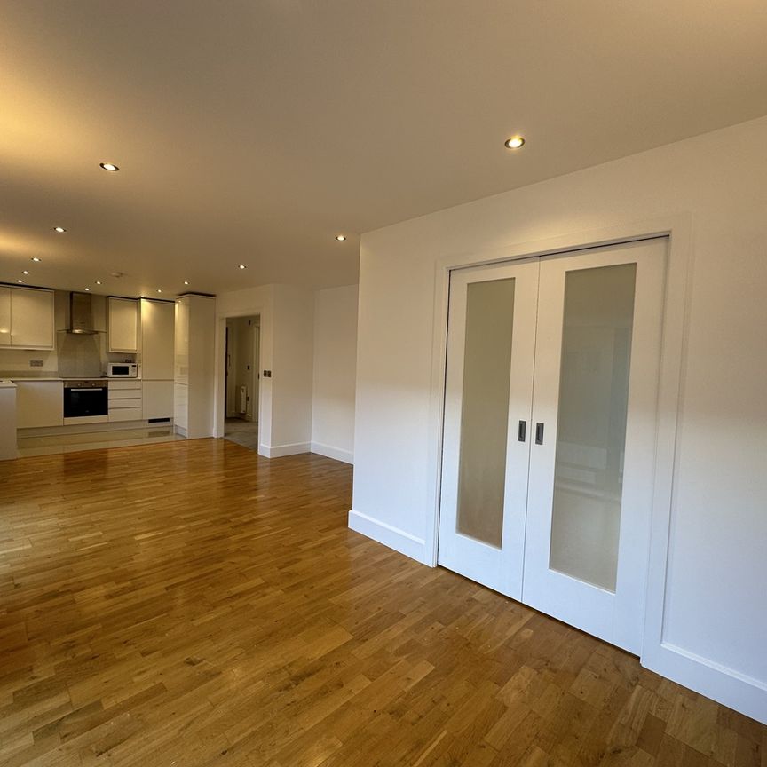 2 Bed Flat, Reservoir Studios, E1W - Photo 1