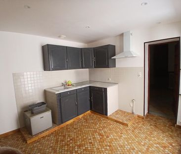 Location Maison 5 pièces 72m² - Photo 1