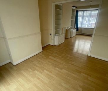 3 Bedroom House To Let - Photo 3