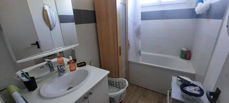 Location Appartement 3 pièces 72m² BERGERAC 24100 - Photo 5