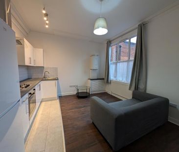 1 bedroom ground floor maisonette to rent - Photo 2