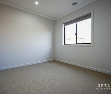 Love Lara Living (Check Out My 3D Tour) - Photo 3