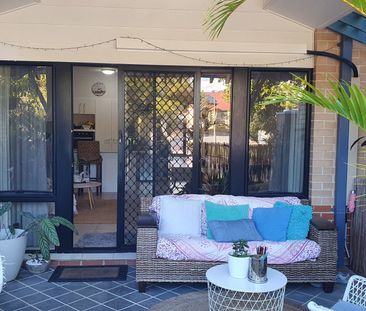 Varsity Lakes - Photo 6