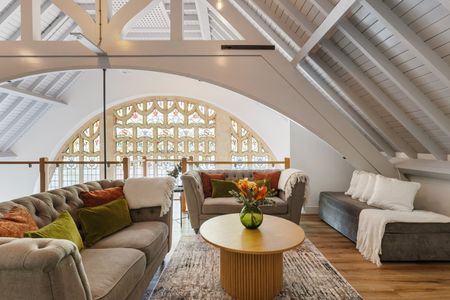 3 Bed Penthouse, Wycliffe House, IG1 - Photo 5