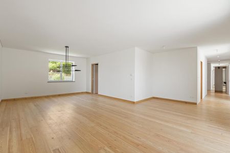 3 Bedroom Apartment with swimming pool, Monte Estoril, Cascais - Photo 3
