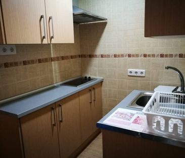 Piso de alquiler en Calle Santo Domingo, El Pópulo - Santa María - Photo 2