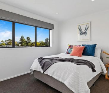 Unit 3, 2 Frances Bryers Road, Hobsonville, Auckland - Photo 6