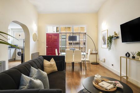 3 bedroom terraced house to rent - Photo 4