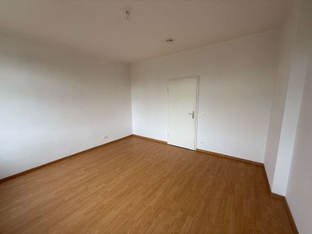 Helle 4 Zimmerwohnung mit Balkon in Stadtnähe - Photo 5