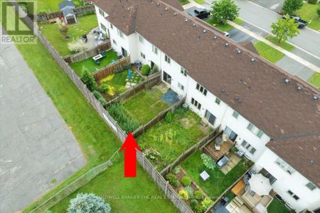 50 PEARCEY CRESCENT - Photo 4