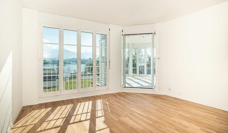 6-Zimmer-Wohnung mit über 150m2 direkt See - Photo 2