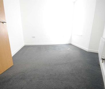 Woodsley Fold, Thornton, BD13 - Photo 3