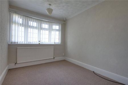 3 bedroom bungalow to rent - Photo 5