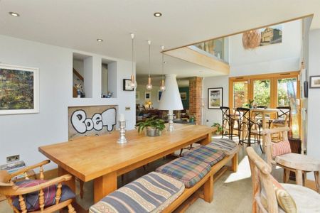 Vicarage Road, Milton Keynes, Stony Stratford - Photo 4