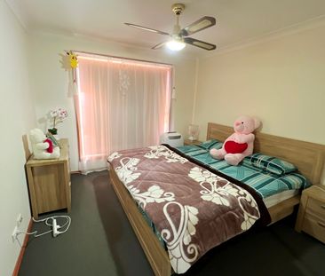 Spacious 2Bed Unit In East - Photo 4