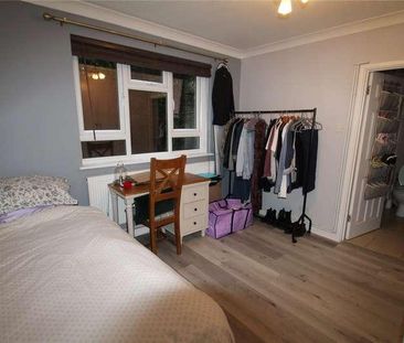 The Highlands, Abbotts Road, Barnet, EN5 - Photo 6