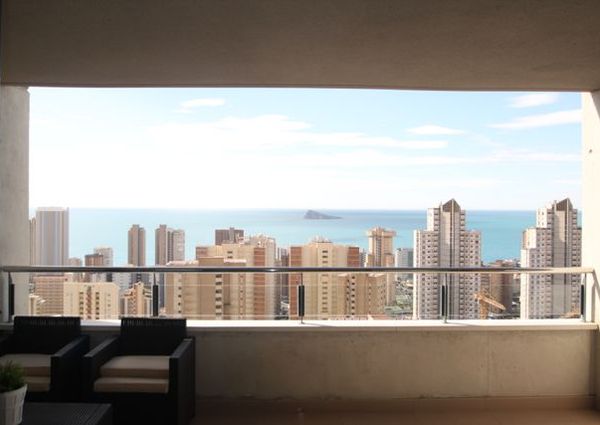 Penthouse In An Exclusive Residential Area For Long Term Rental