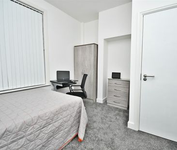 1 bed house share to rent in Christ Church Street, Preston, PR1 - Photo 2