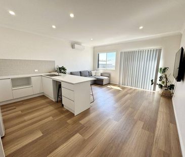 Modern 2-Bedroom Unit - Riverside Estate, Old Bar - Photo 2