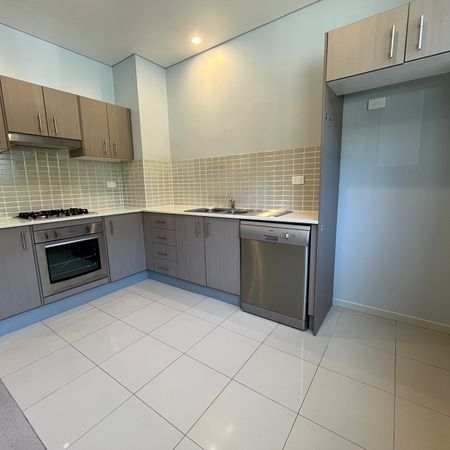 Two bedroom affordable housing apartment - Photo 4