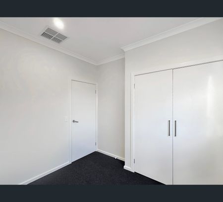 26 Muckleford Street, Eynesbury, Vic 3338 - Photo 5
