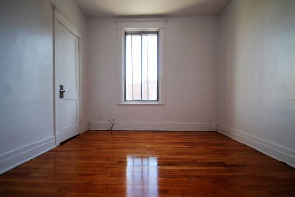 711 av. Ball - Photo 1