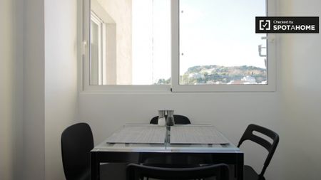 barcelona, Catalonia 08004 - Photo 5