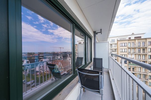 Vernieuwde studio met zongericht terras te huur - Photo 1