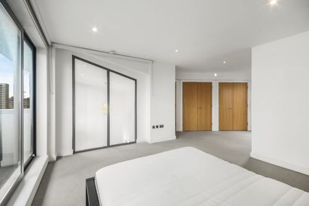 Edge Apartments, London E15 - Photo 3