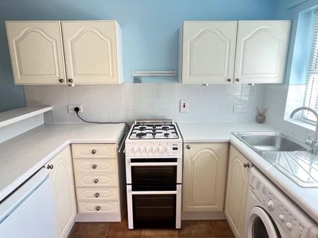 1 bedroom end of terrace house to rent - Photo 5