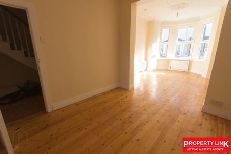 STUDENT ACCOMMODATION, 16 Fairman Place, Derry/Londonderry, BT48 7LD - Photo 3