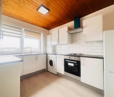 Pentland Avenue, Renfrewshire, Linwood, PA3 3LE - Photo 2