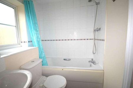 Foxglove Path, Riverside, SE28 - Photo 4