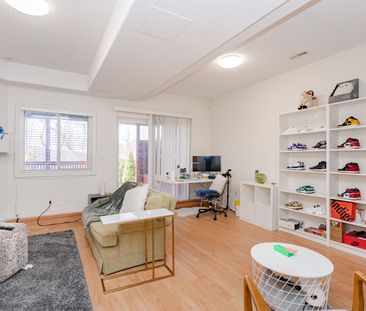 For Lease - 8A Hainer Street, St. Catharines, Ontario - Photo 1