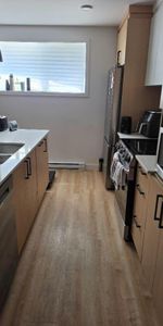 4½ Charlemagne | Animaux permis | 2 stationnements | 5Électroménager|Wi-Fi | 1 535 $ | Prime 2088$ - Photo 3