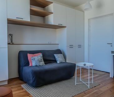 Location / Studio meublé - Photo 1