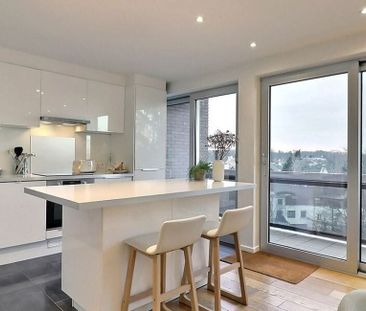 Appartement te huur in Ukkel voor € 1.200 met 2 slaapkamers - Photo 5