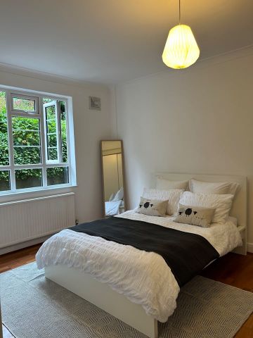 2 Bed Flat, Edge Hill Court, SW19 - Photo 3