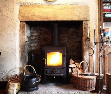 2 bedroom cottage to rent - Photo 2