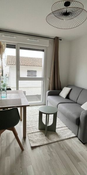 Location Appartement 1 pièce 20m² MERIGNAC 33700 - Photo 1