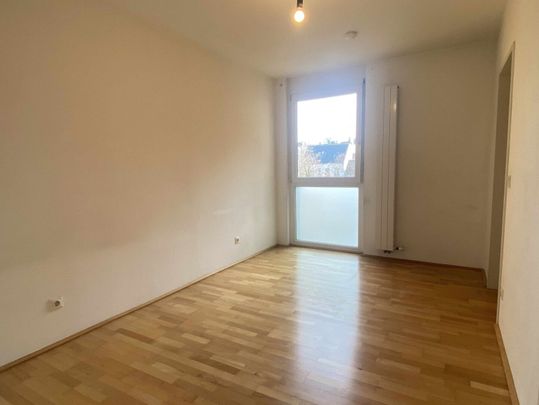 Sehr helle Mietwohnung mit Balkon - Foto 1