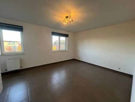 Appartement te huur - Foto 2