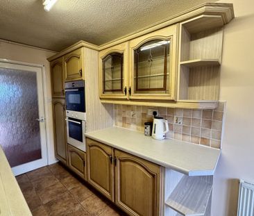 Shallcross Lane, DUDLEY - Photo 3