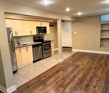 For Lease - 457 Annette Street, Toronto, Ontario - Photo 2