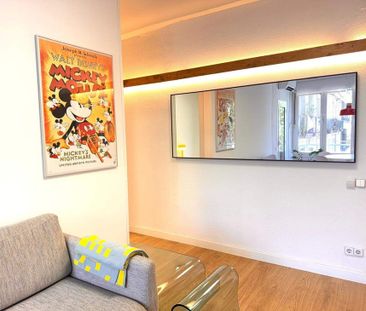 Barcelona, Catalonia 08012 - Photo 6