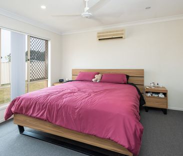 IMMACULATE 3 BEDROOM HOME IN ARUNDEL - Photo 3