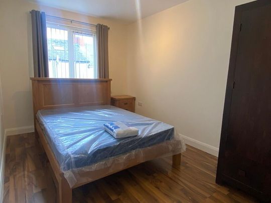 Flat 4, 24 Cromwell Road, Belfast, BT7 1JW - Photo 1
