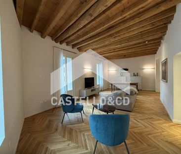 Quadrilocale via porto vecchio 22, Centro Storico, Desenzano del Garda - Photo 2
