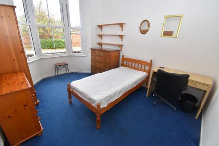 4 bedroom house to rent - Photo 3