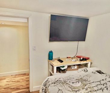 For Lease - 178 Rosemount Avenue Unit# Lower, Toronto, Ontario - Photo 6